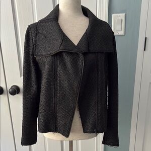Elie Tahari Black Blazer Asymmetrical Design